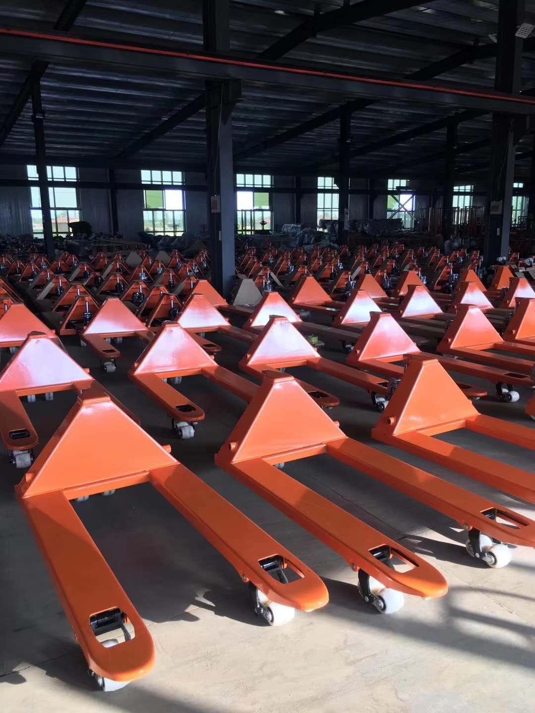 油圧式手動フォークリフトハンドパレットジャッキ3トンハンドパ - Hand Pallet Truck のレビューと価格